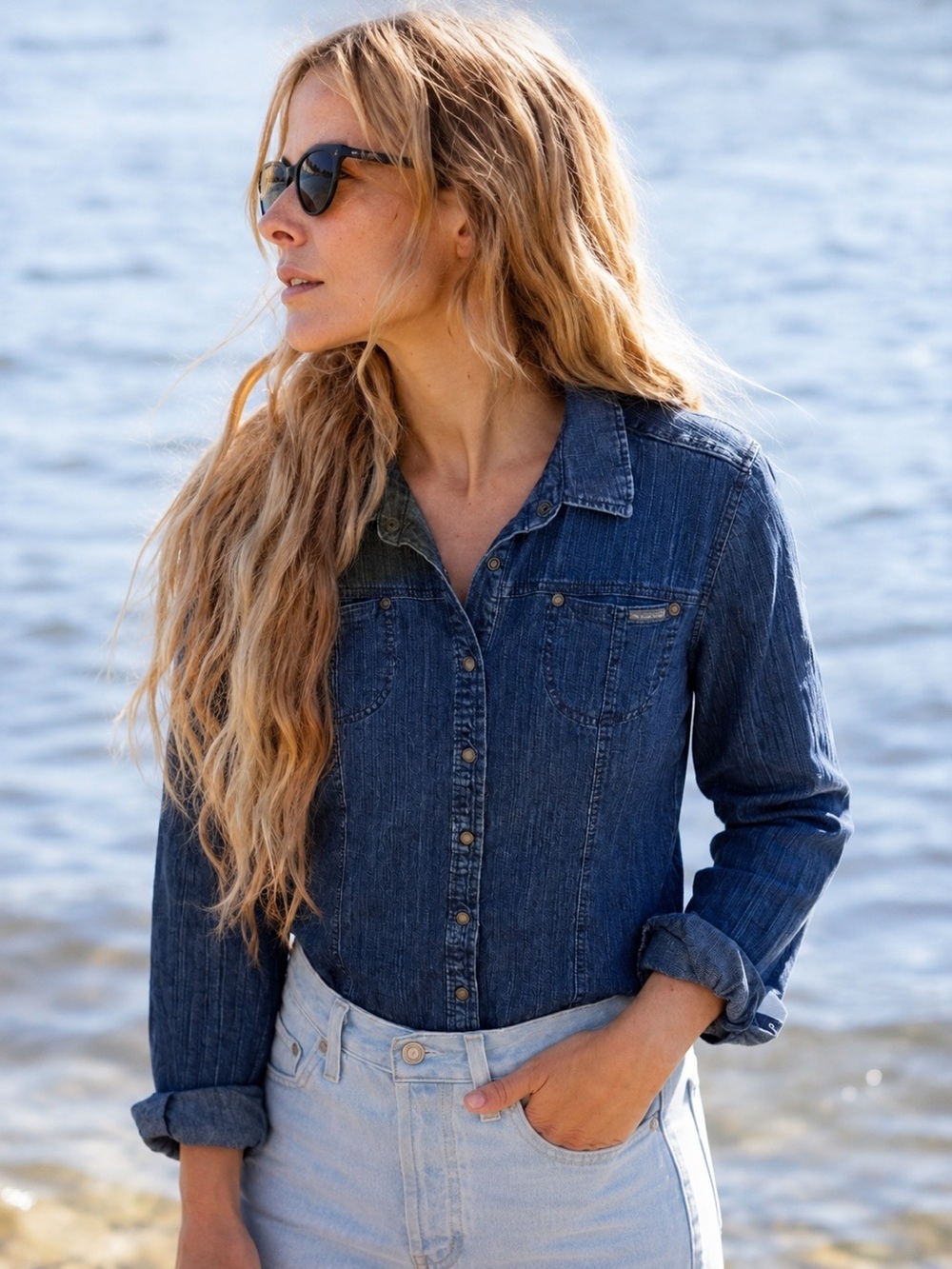 Woolrich Vintage Denim Shirt Jacket Womens M Y2K Workwear Dark Wash Western
